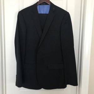 Men’s Black Wool Suit